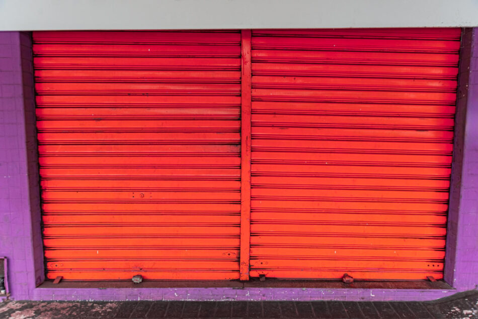 Roller garage door