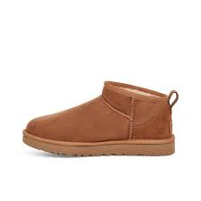 ugg israel