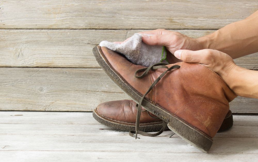 shoe cleaning service dubai
