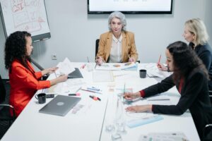 Collaborations between Different Financial Institutions - How To Benefit?