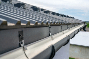 Winter Gutter Damage: How to Prevent Ice Dams and Cracks