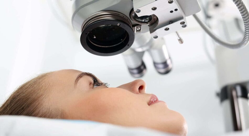 Your Eyes Deserve the Best – Trusted Eye Doctor in Rohtak at Ishwar Eye Centre