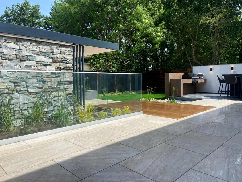 landscapers in Swindon