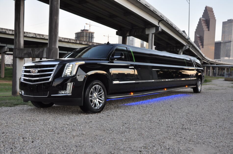 Limousine Rental Service in Manchester