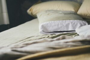 Silk Duvets Made in Canada” or “Best Silk Duvet Canada