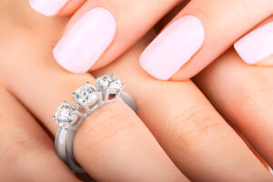 three stones rings