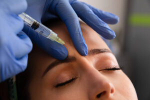 How Fillers Injections Enhance Facial Volume Fast
