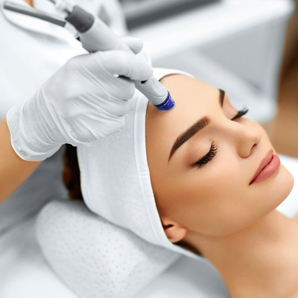 HydraFacial Treatment in Dubai