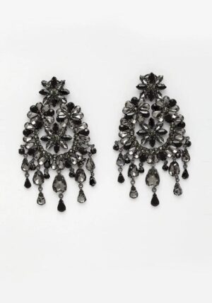 black earrings for women