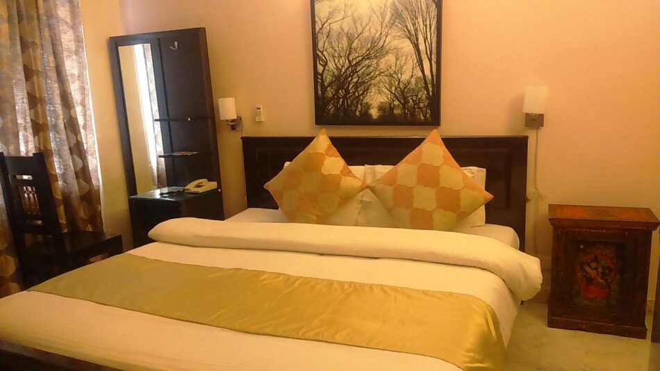 Service Apartments in Delhi
