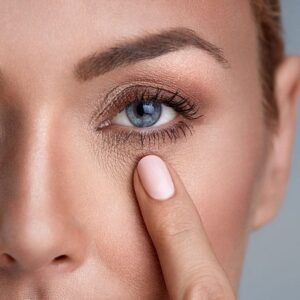 What Makes Blepharoplasty a Top Choice for Eye Rejuvenation