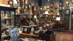 Rare Antiques Dealer