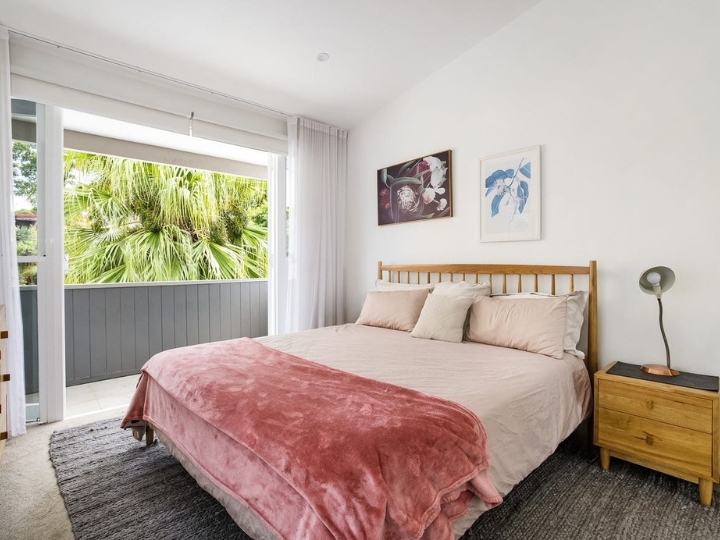 hinged aluminium doors