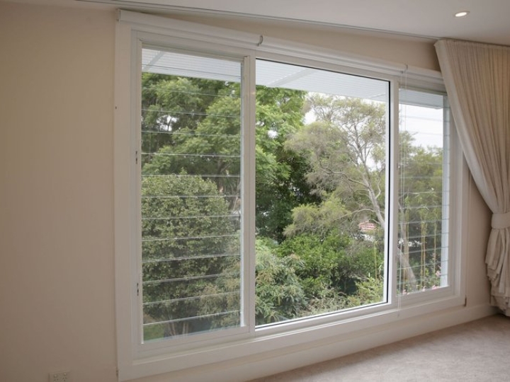 aluminium louvres windows