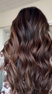 The Lived-In Balayage Guide for Dubai: How to Get Low-Maintenance Colour That Actually Lasts