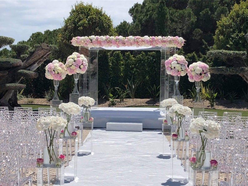acrylic wedding arch price in Miami