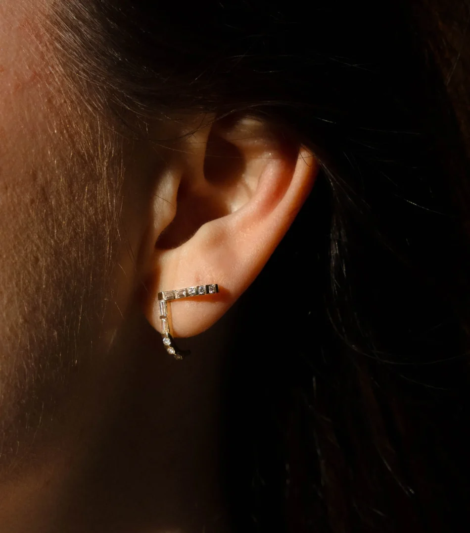 baguette diamond earrings