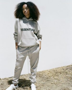 Essentials Hoodie Styles Complement Every Modern Wardrobe