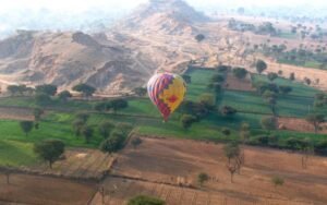 romantic hot air balloon ride