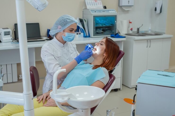 best dental clinic in Vile Parle West