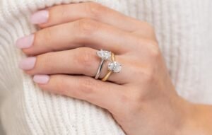 lab grown diamond for engagement ring